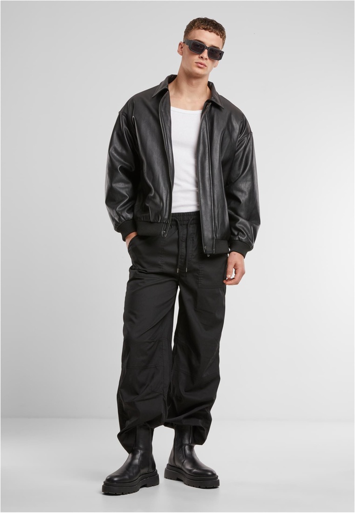 UrbanClassicsSweatpantsLooseFitPantsWithDartsTB7356