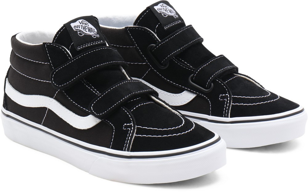 VansJuniorKidsLifestyleClassicFTWSneakerJnSk8-MidReissueVBlackTrueWhite