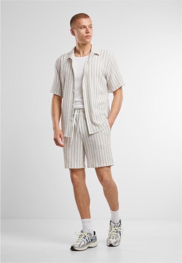 UrbanClassicsStripedCrinkleResortShortsTB7343OffwhiteBlack-3XL