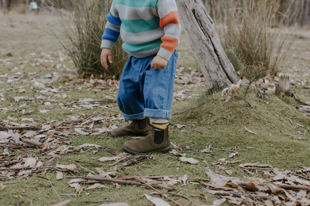 BlundstoneKinderChelseaBoots2496DarkOliveWaxedSuedeKidsBrown-K2UK