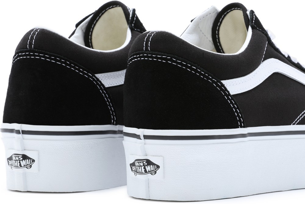 VansUnisexLifestyleClassicFTWSneakerUaOldSkoolStackformSuedeCanvasBlackTrueWhite