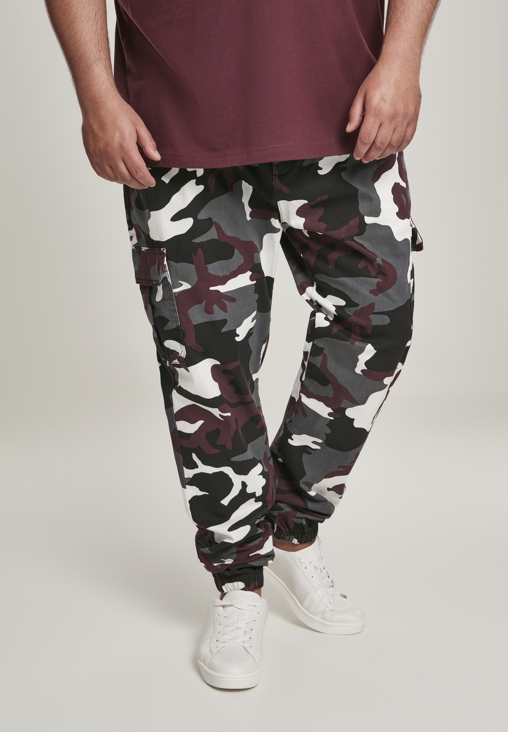 UrbanClassicsHoseCamoCargoJoggingPants20WineCamouflage-28