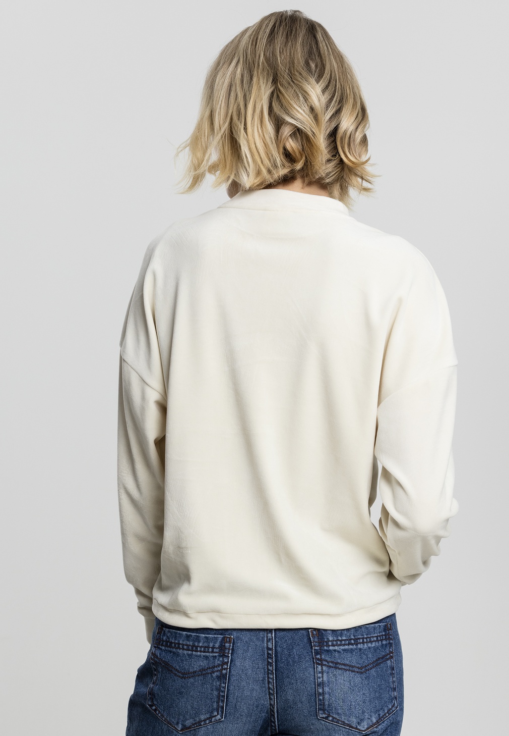 UrbanClassicsDamenPulloverLadiesOversizedVelvetCrewSand-L