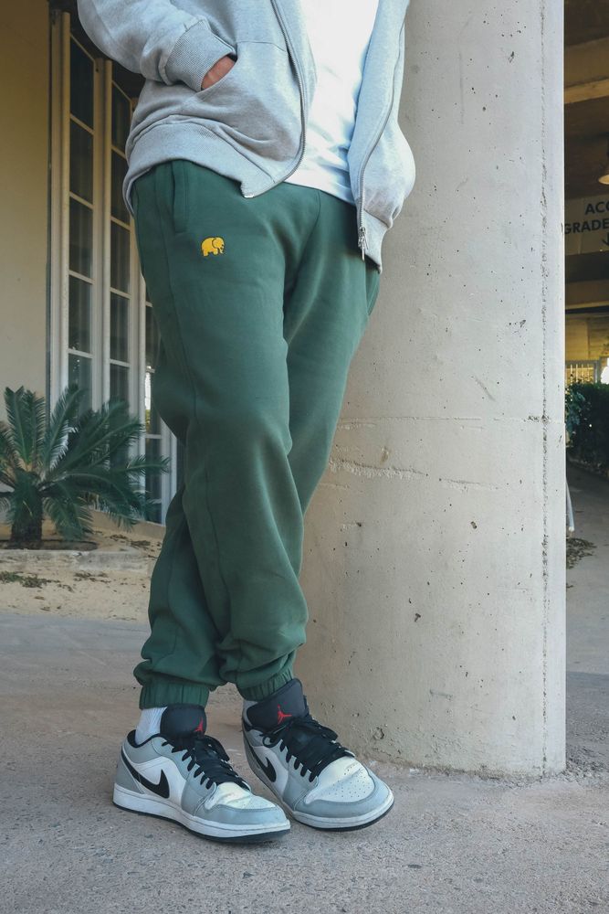 TrendsplantHoseOrganicEssentialSweatpantsGreenerPasturesGreen-S