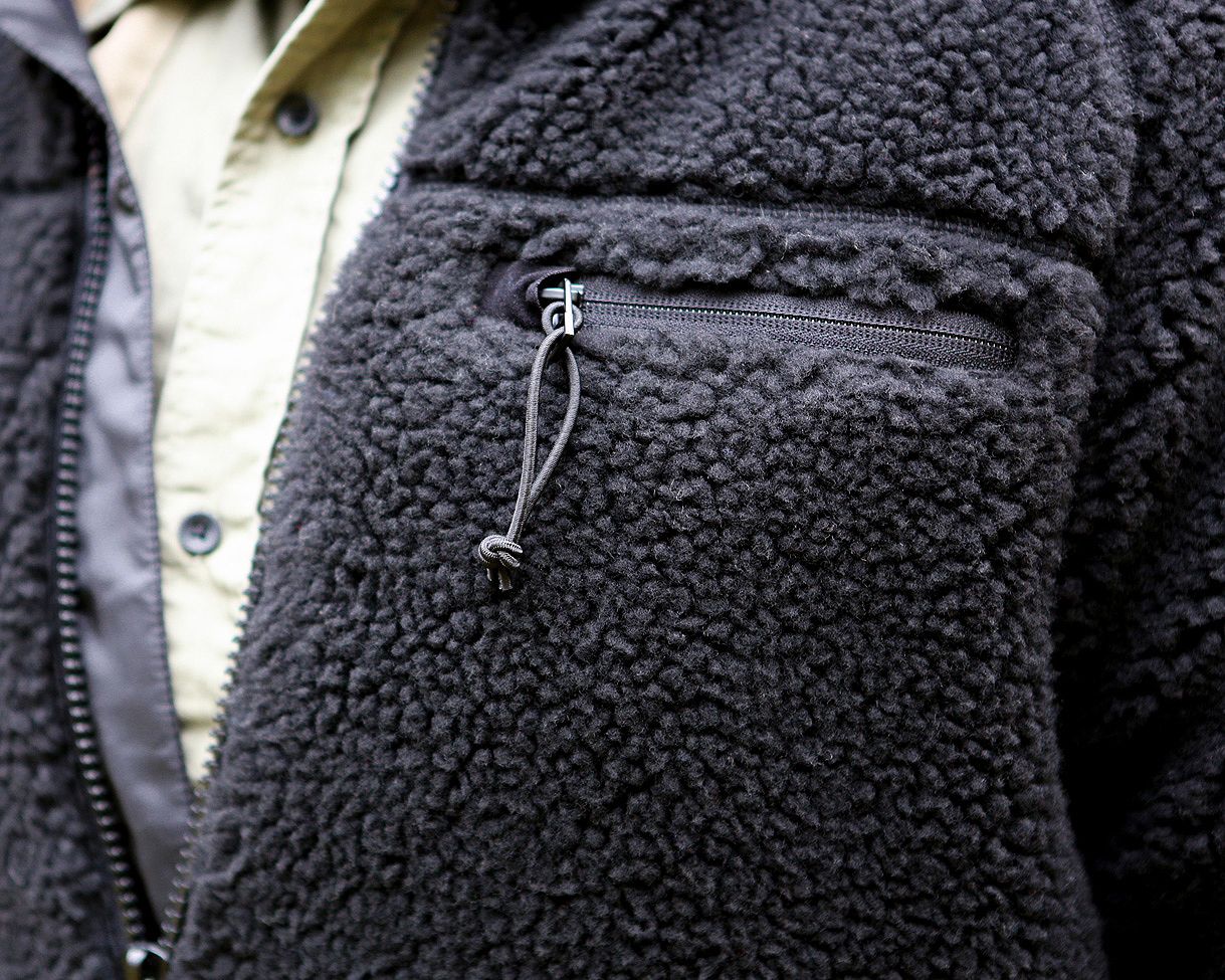 BranditJackeTeddyfleeceJacketinBlack-S