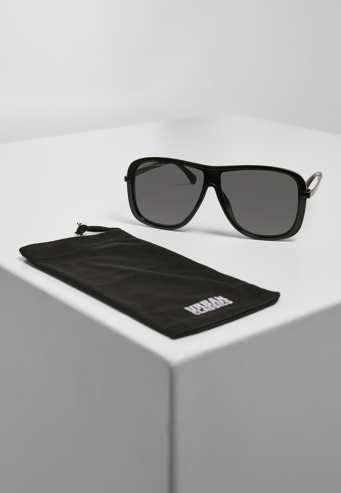 UrbanClassicsSonnenbrilleSunglassesMilosBlackBlack