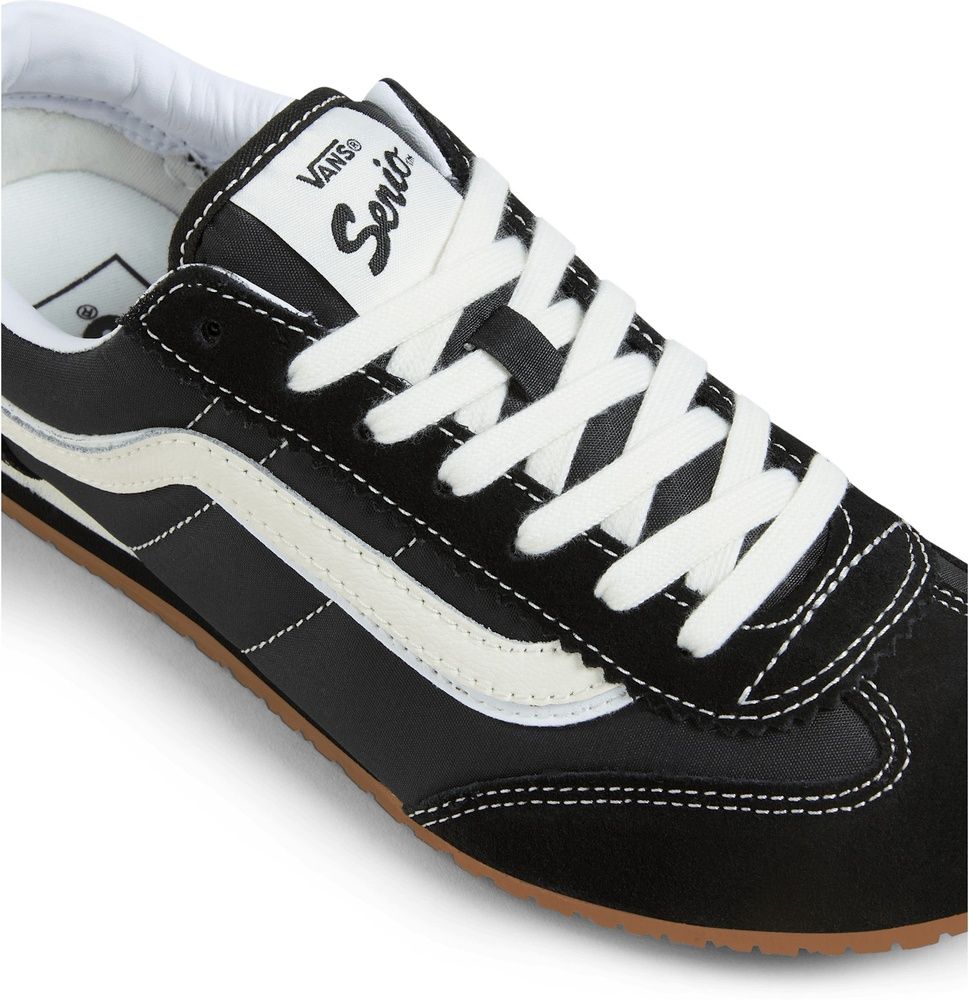 VansDamenLifestyleClassicSneakerSuperLowpro000D83VNBLABlack-385