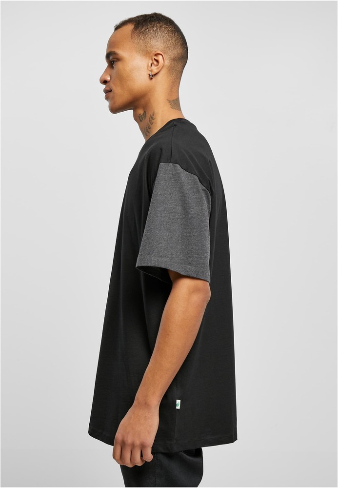 UrbanClassicsT-ShirtOrganicOversizedColorblockTeeBlack