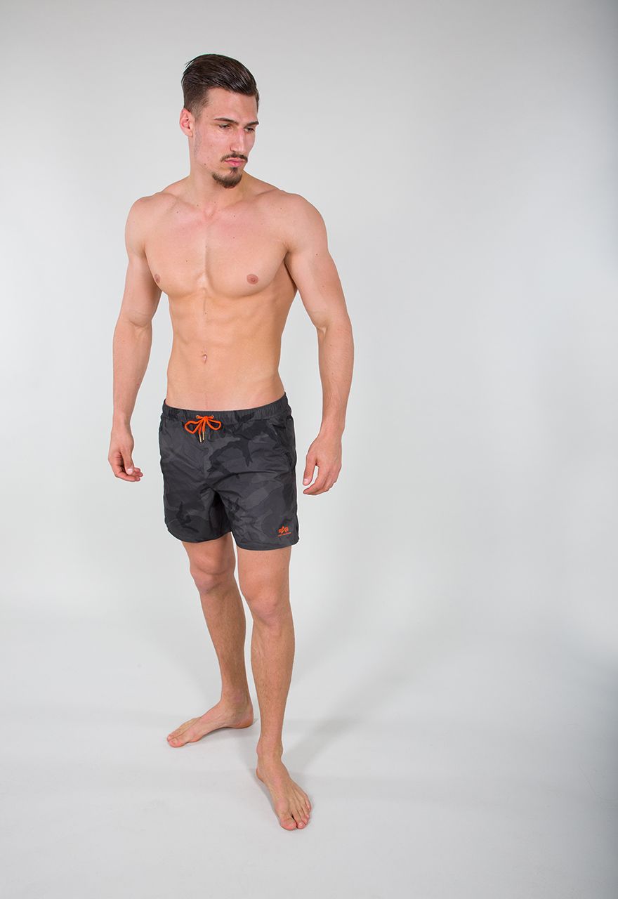 AlphaIndustriesBasicSwimShortBademodeBlackCamo-XXL