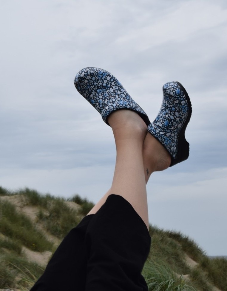 SanitaDamenOffenerClogOriginal-IsalenaOpenBlackWhite