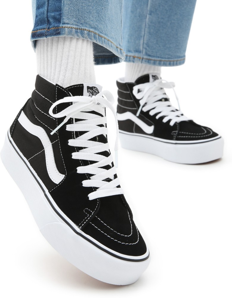 VansUnisexLifestyleClassicFTWSneakerUaSk8-HiPlatform20BlackTrueWhite