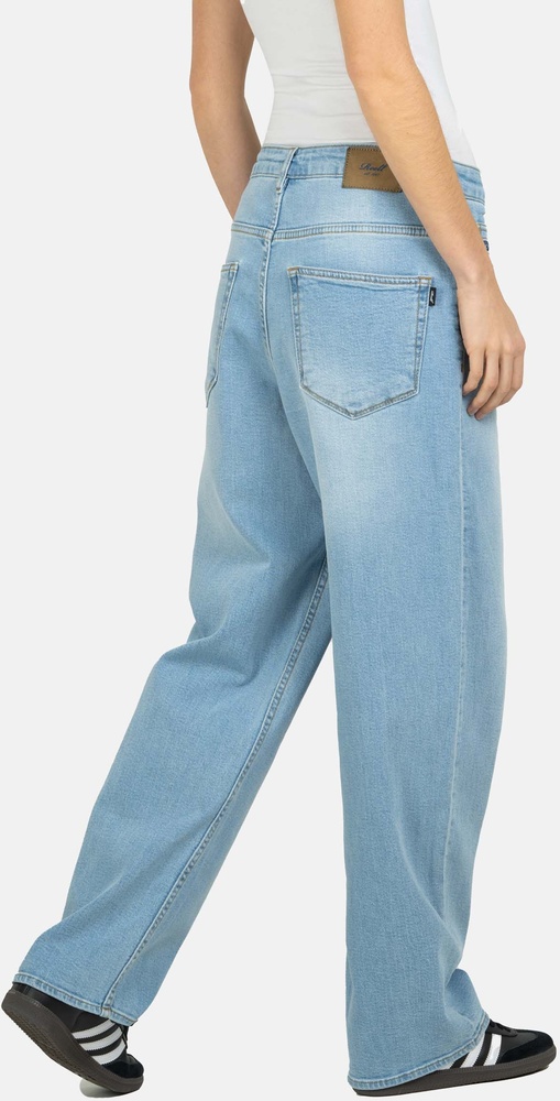 ReellDamenJeanshoseWomenChloBaggy2108-003-02-001LightBlueStone-24