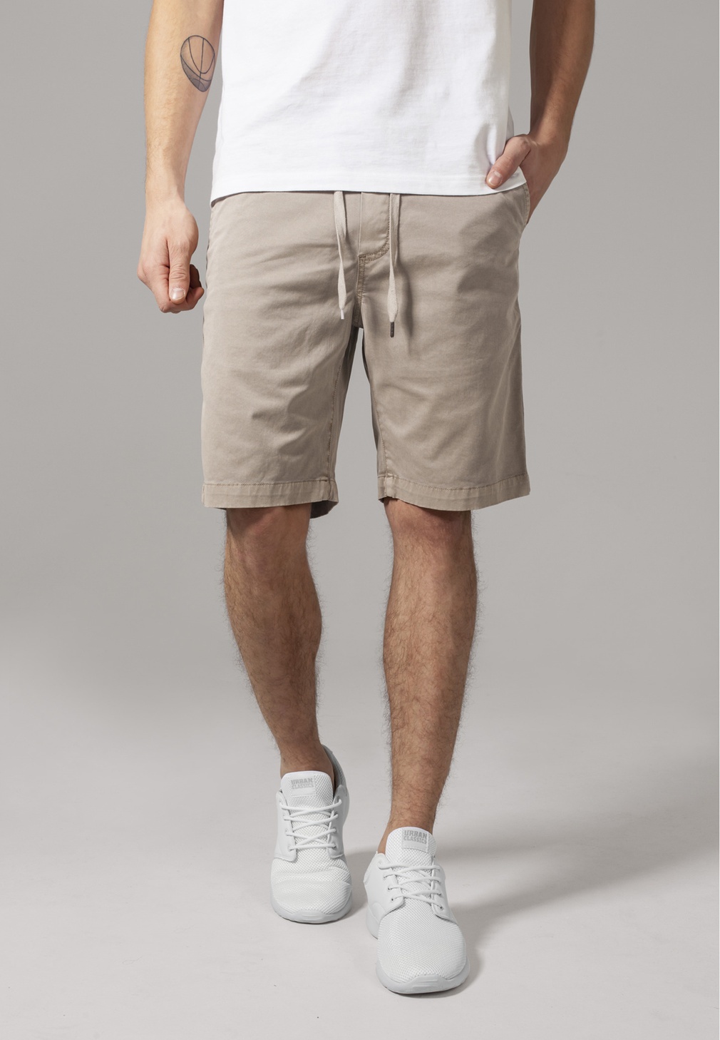 UrbanClassicsShortsStretchTwillJoggshortsSand-L