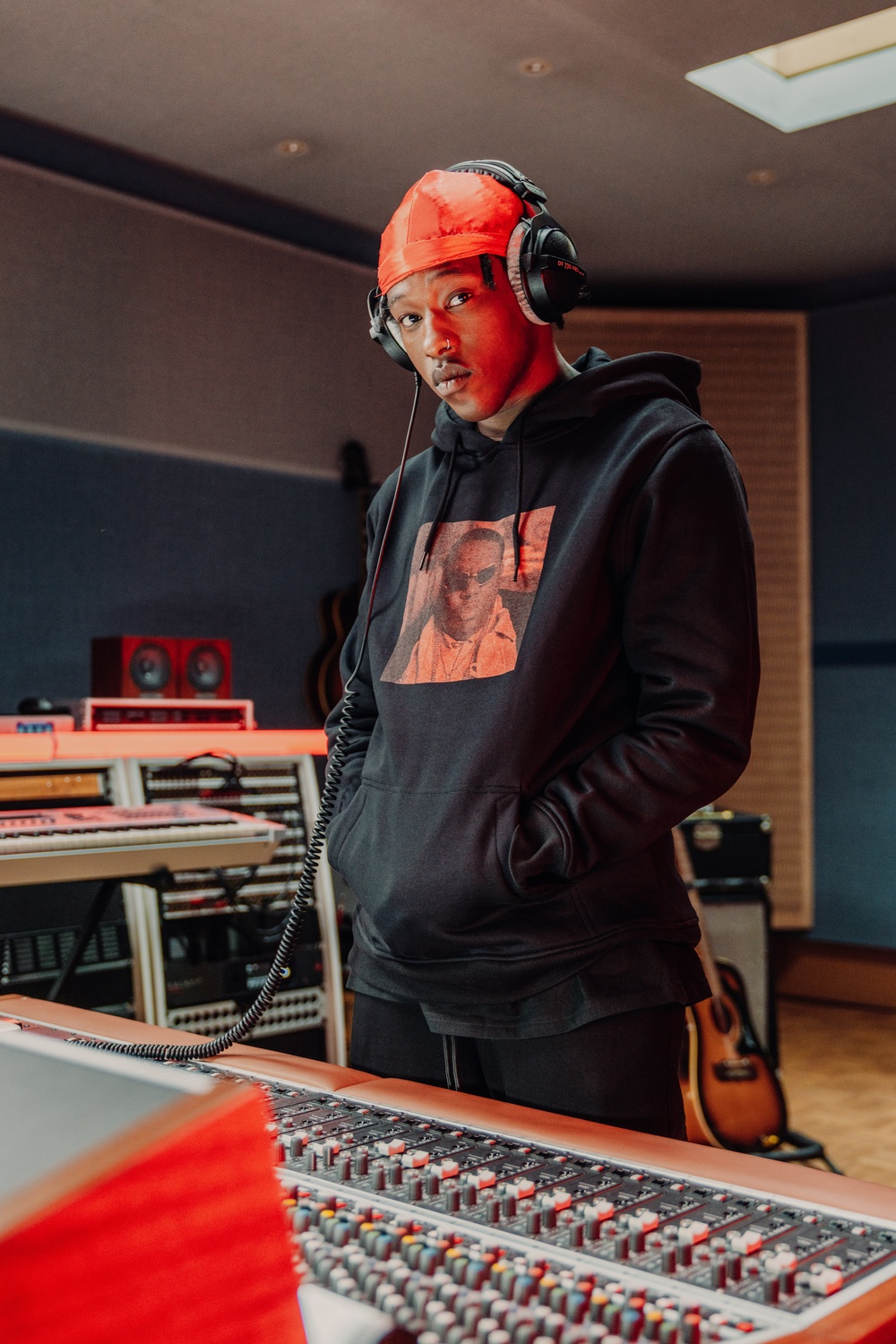 MisterTeeSweatshirtBiggieLifeAfterDeathHoodyBlack