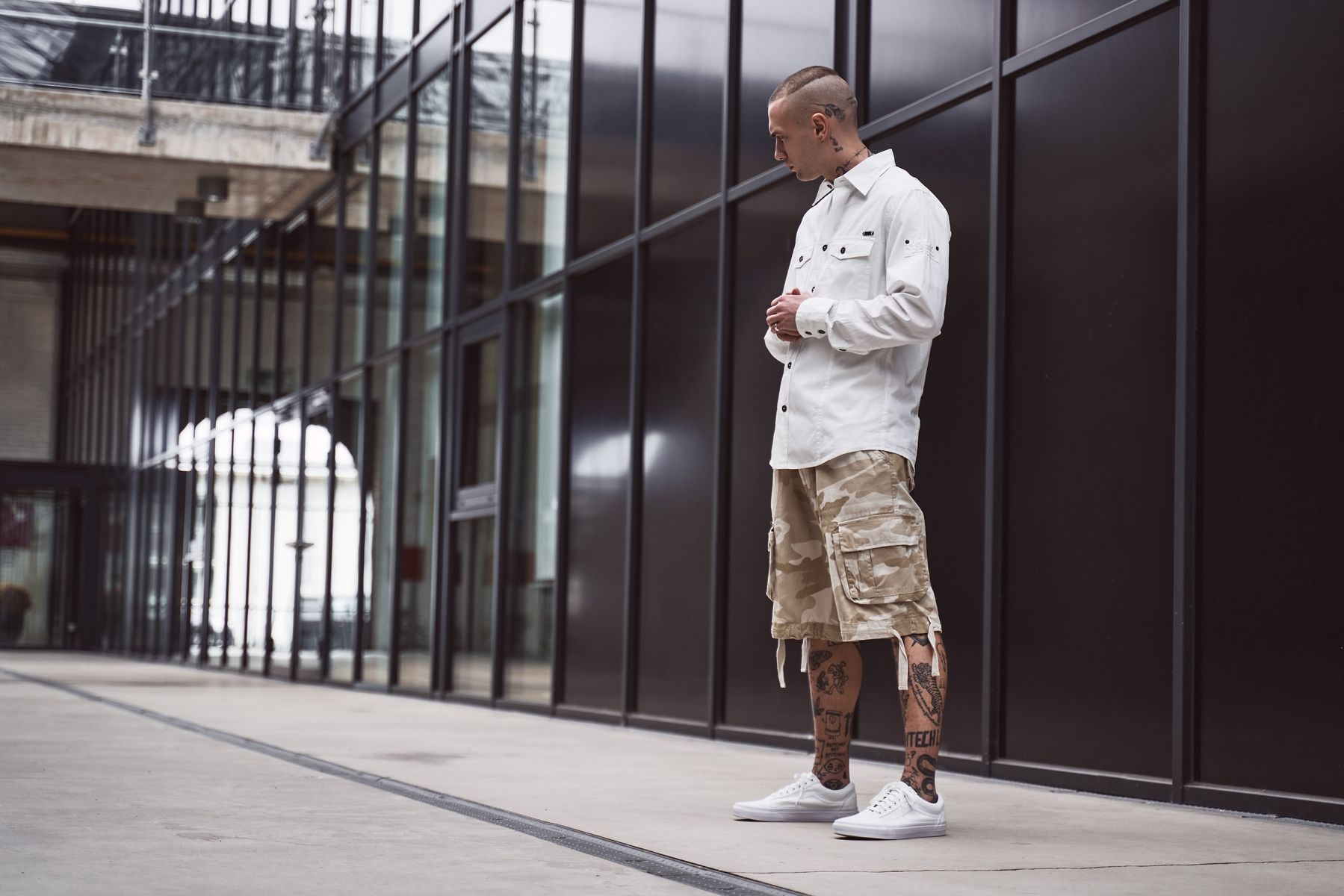 BranditUrbanLegendShortsinSandstorm-S