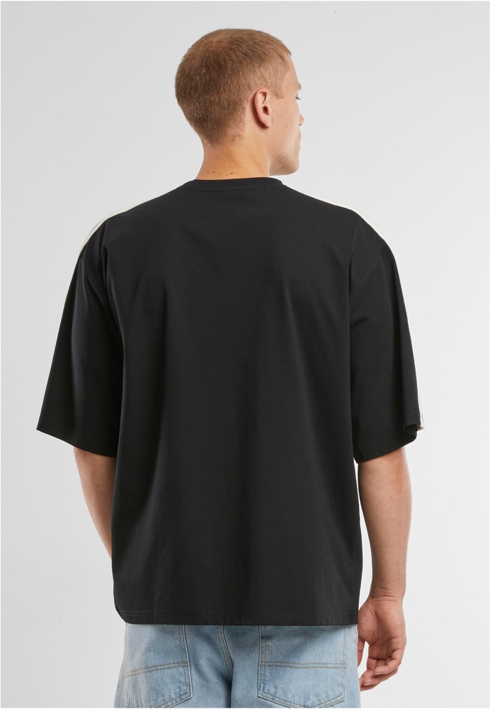 UrbanClassicsT-ShirtTennisCoreTeeTB7336