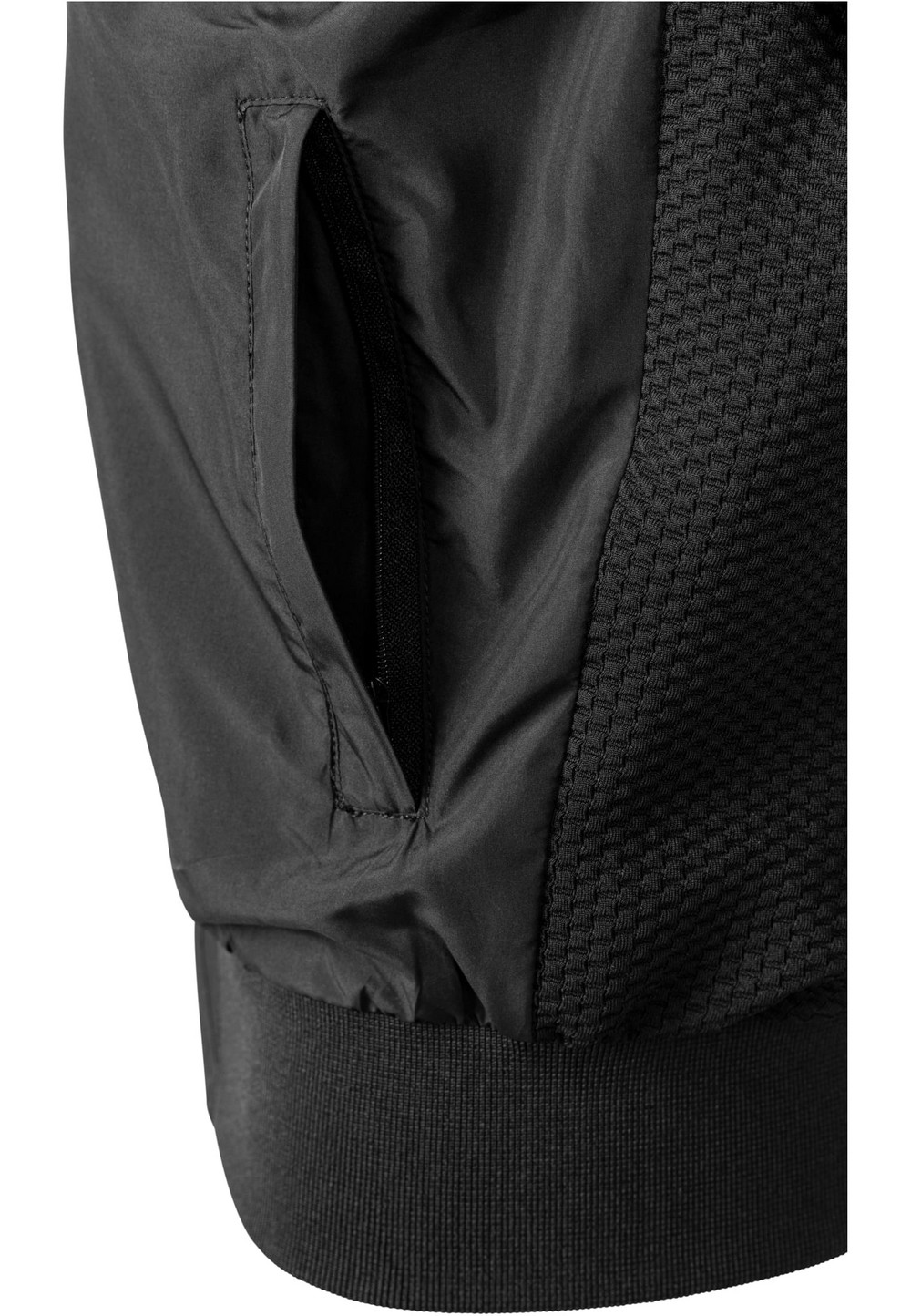 UrbanClassicsDamenBomberJackeLadiesLightBomberJacketBlack-L