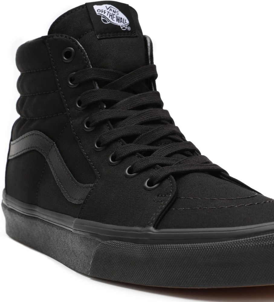 VansUnisexLifestyleClassicFTWSneakerUaSk8-HiBlackBlackBlack
