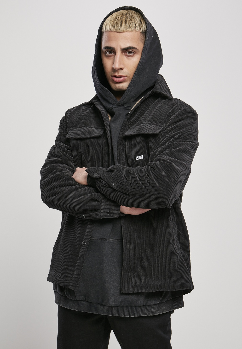 UrbanClassicsJackeCorduroyShirtJacketBlack