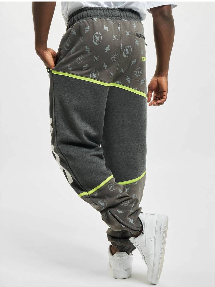 DangerousDNGRSJogginghoseCrosshairSweatpantsGrey-3XL
