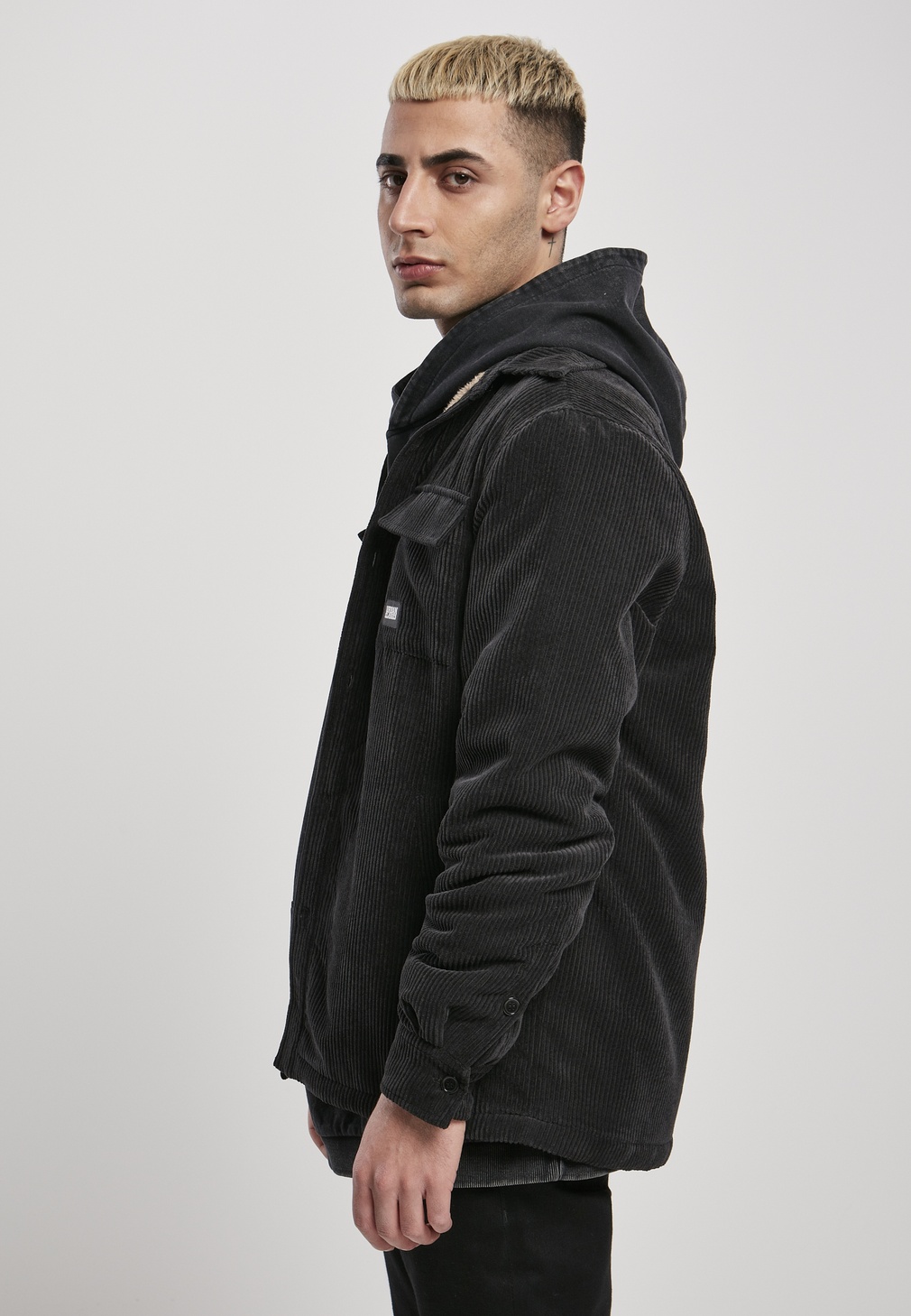 UrbanClassicsJackeCorduroyShirtJacketBlack