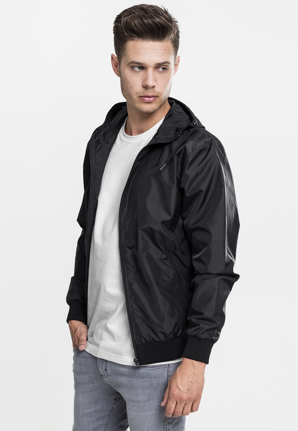 UrbanClassicsJackeWindbreakerWindbreakerBlack