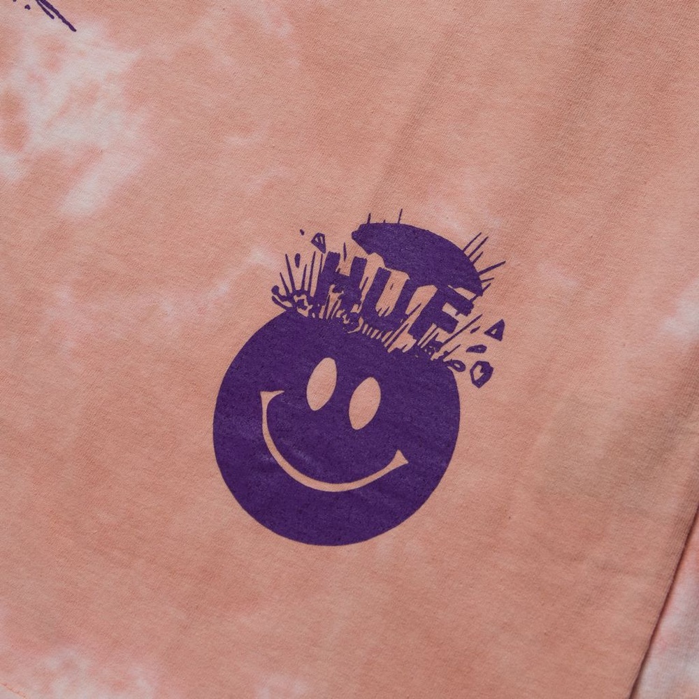 HUFDisorderLongsleeveTS01488