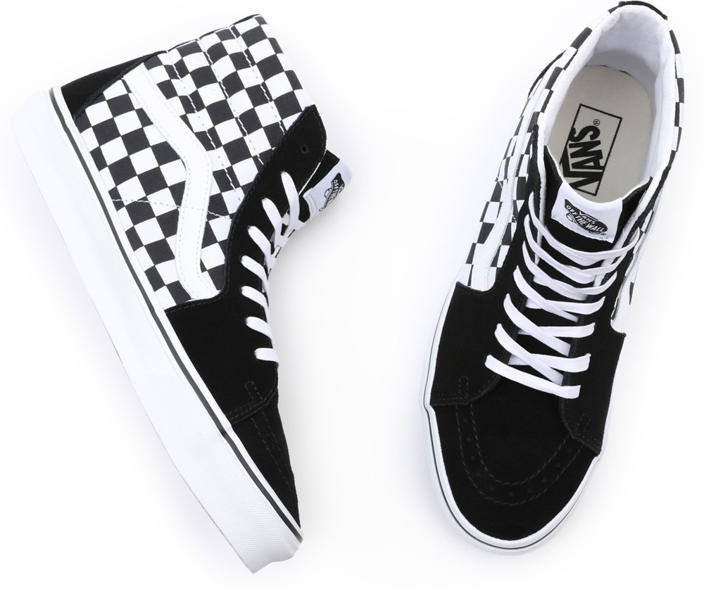 VansUnisexLifestyleClassicFTWSneakerUaSk8-HiCheckerboardBlkTrWht-345