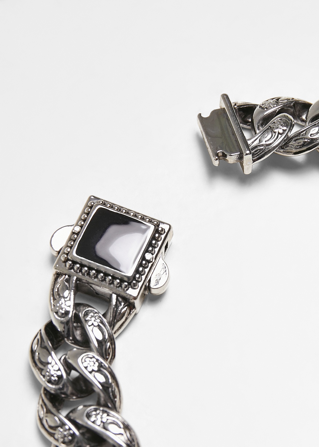 UrbanClassicsArmbandMonumentalBasicBraceletSilver