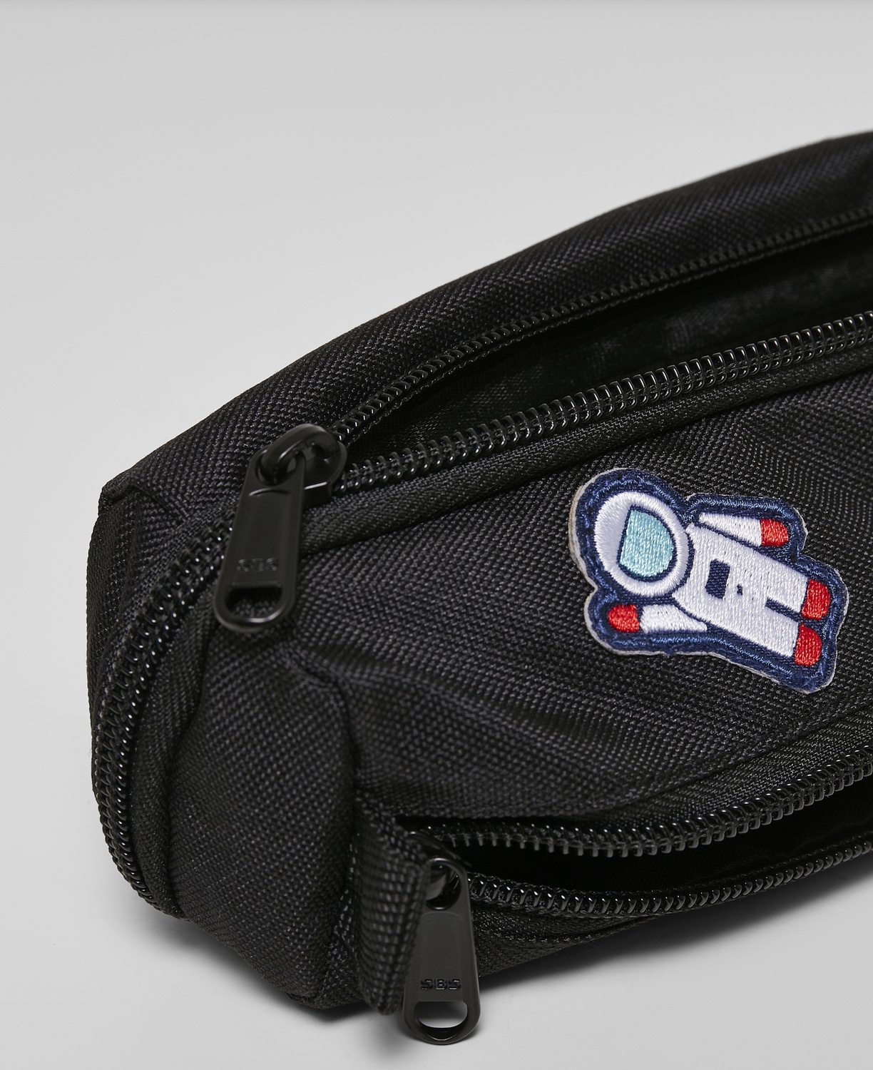 MisterTeeGrtelNASANotebookPencilcaseSetBlack