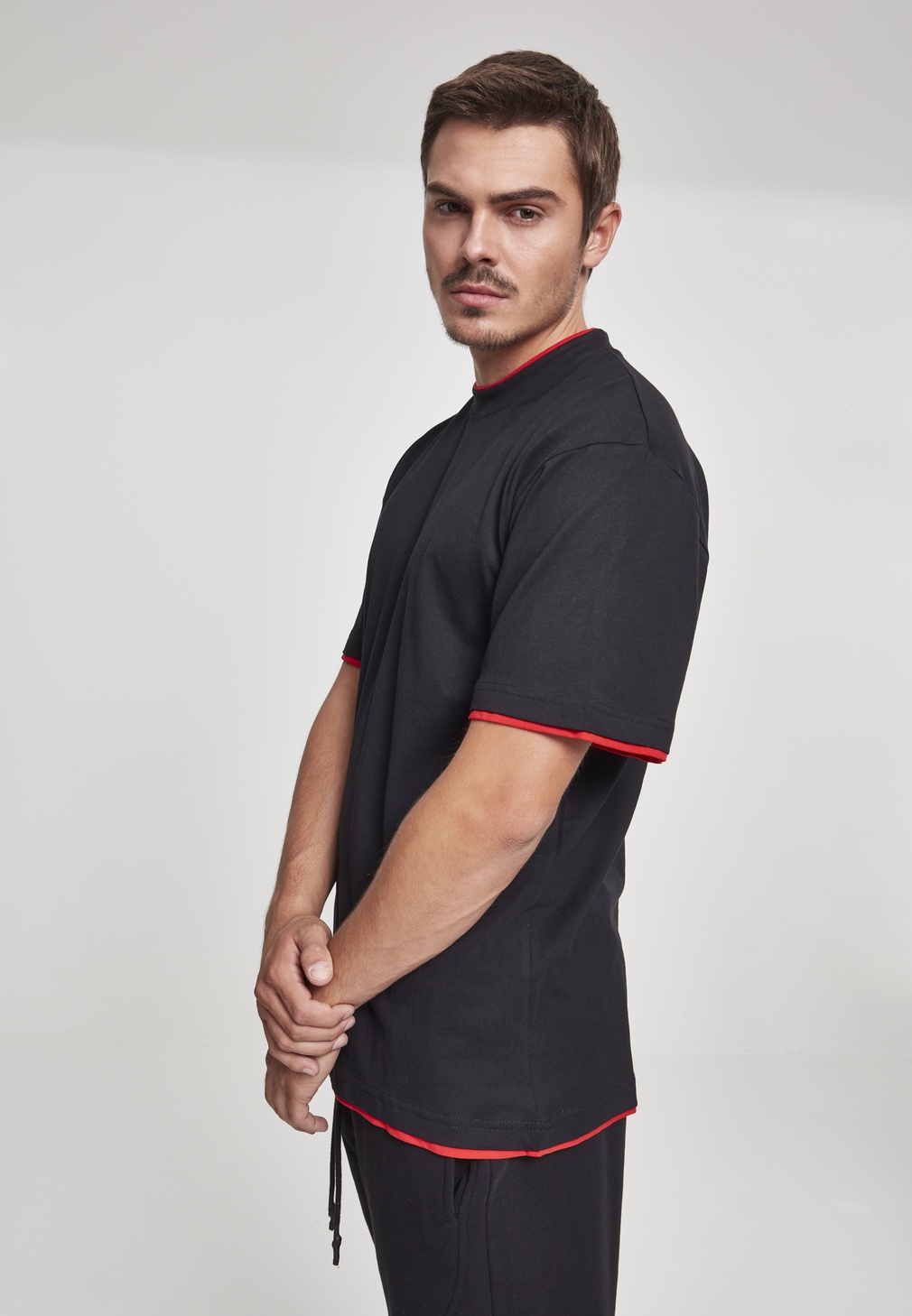 UrbanClassicsT-ShirtContrastTallTeeBlackRed