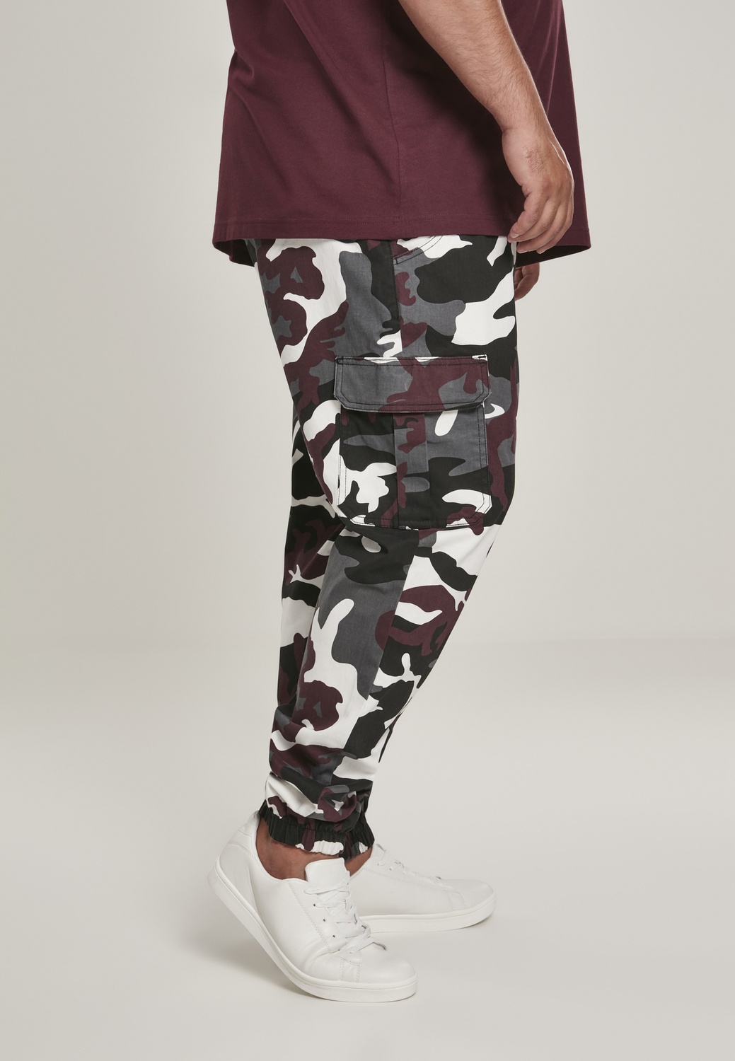 UrbanClassicsHoseCamoCargoJoggingPants20WineCamouflage-28