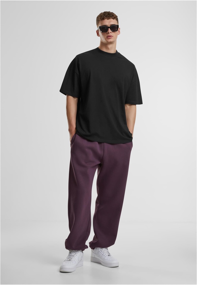 UrbanClassicsFluffySweatpantsTB6749Plumpurple-3XL