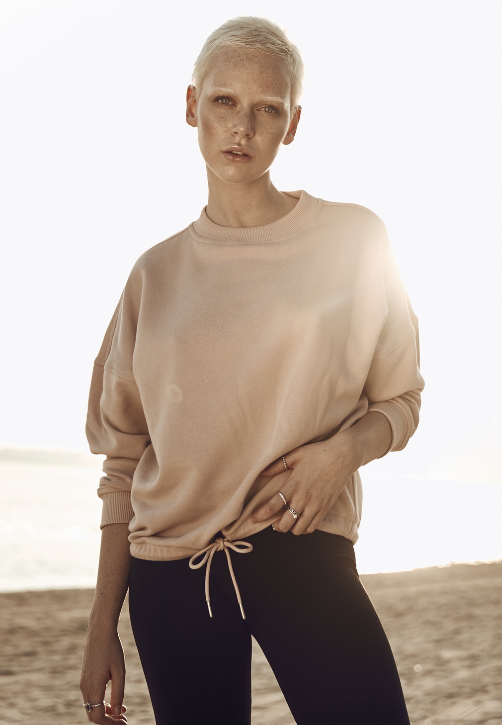 UrbanClassicsDamenPulloverLadiesOversizedCrewLightRose-L