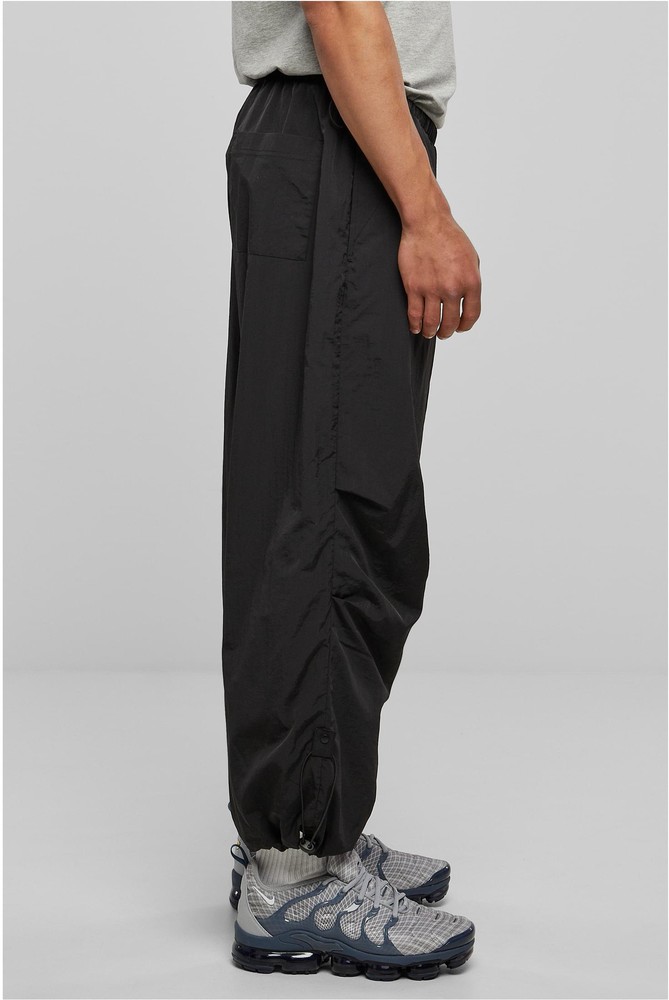 UrbanClassicsTrainingshoseNylonParachutePants
