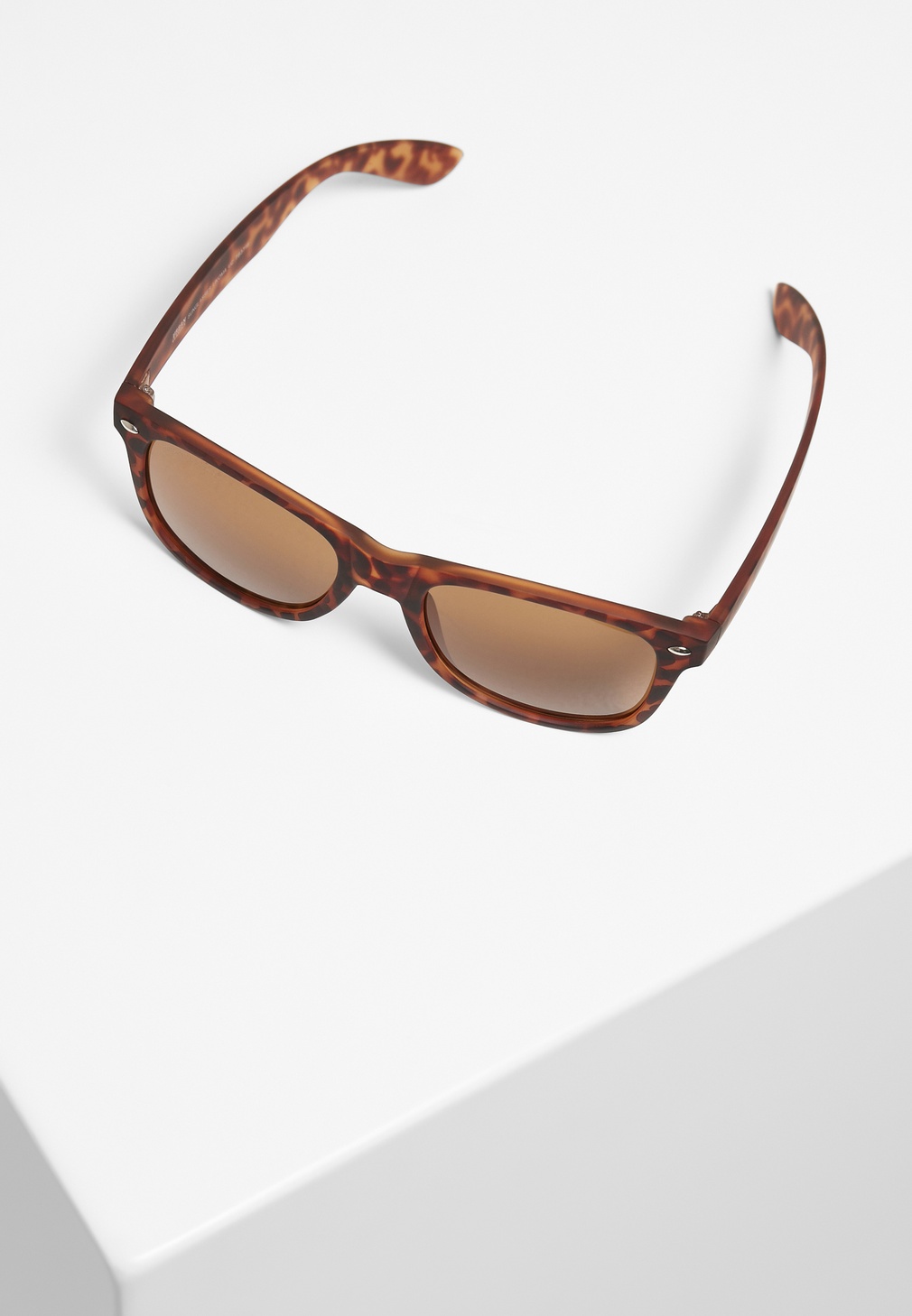UrbanClassicsSonnenbrilleSunglassesLikomaUCBrownLeo