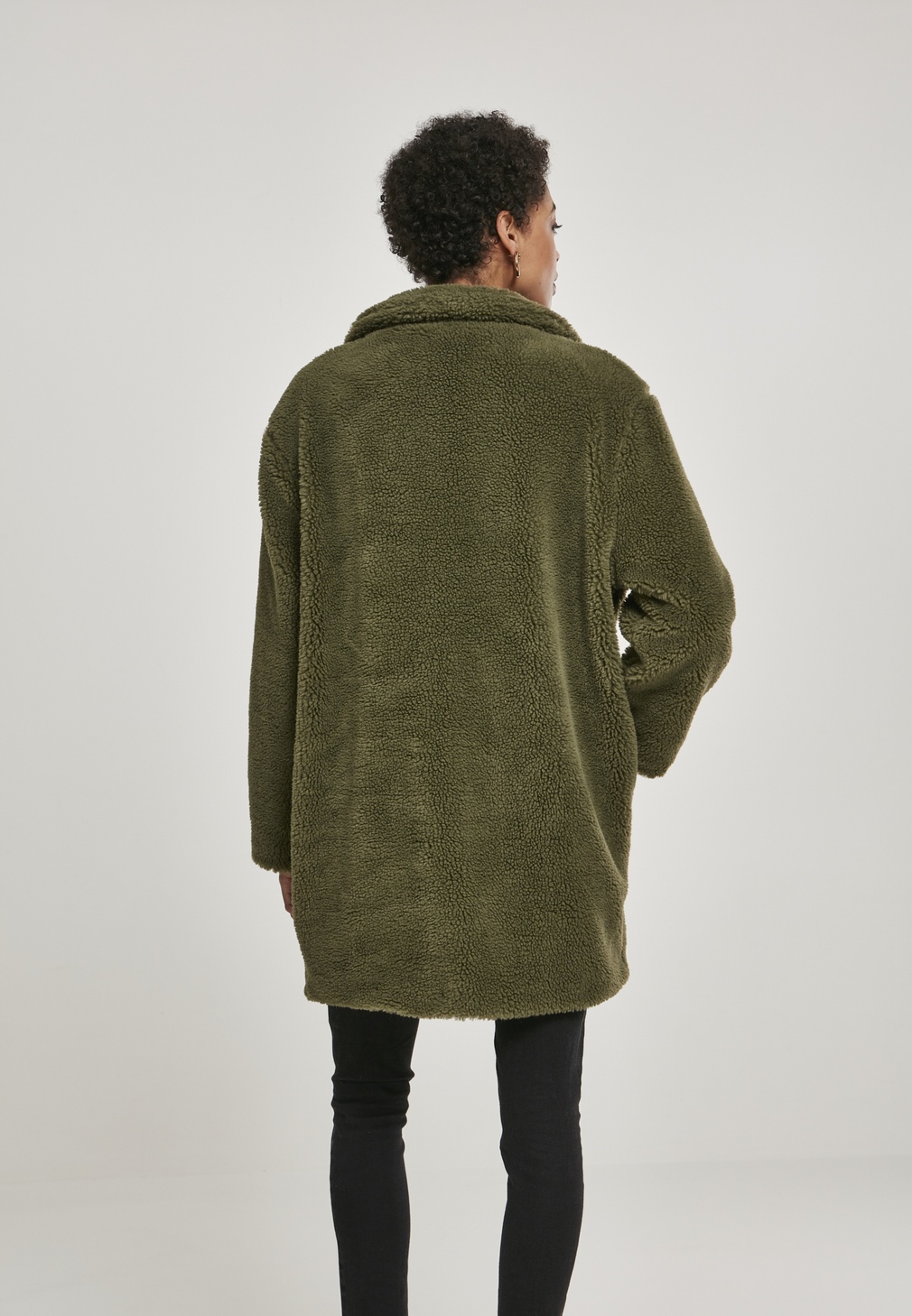 UrbanClassicsDamenWinterjackeLadiesOversizedSherpaCoatBlack