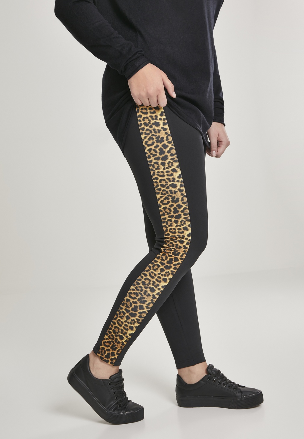 UrbanClassicsDamenLeggingsLadiesSideStripedPatternLeggingsBlackLeo-3XL