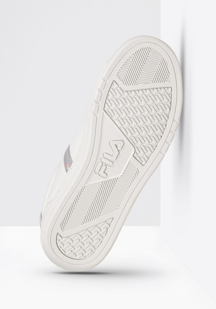 FilaDamenTennisSneakerCrosscourt2FWomenWhiteSilver-36