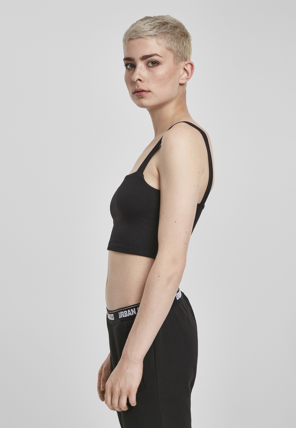 UrbanClassicsFemaleShirtLadiesCroppedTopBlack