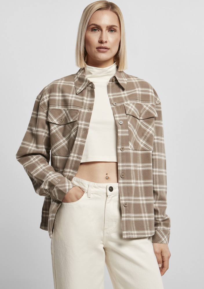 UrbanClassicsDamenLadiesOversizedOvershirtLighttaupeWhitesand-3XL