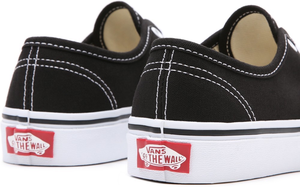 VansYouthUnisexKidsLifestyleClassicFTWSneakerUyAuthenticBlackTrueWhite