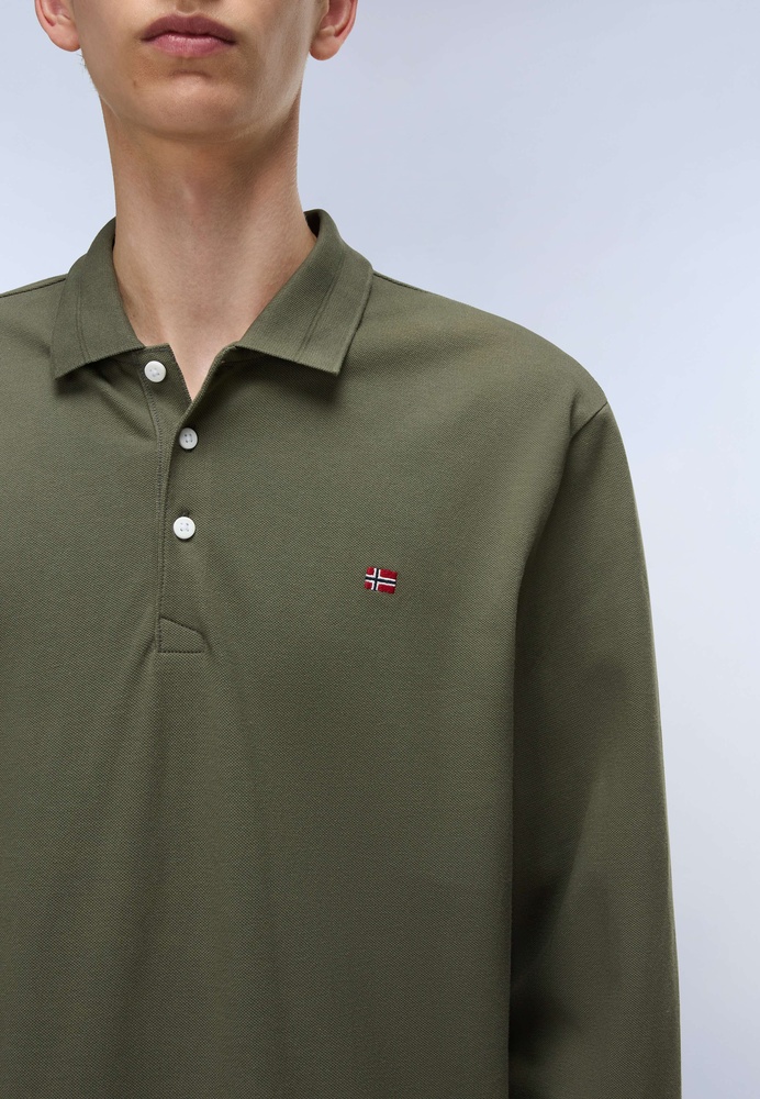 NapapijriWesteA-LapazVNP0A4IA6