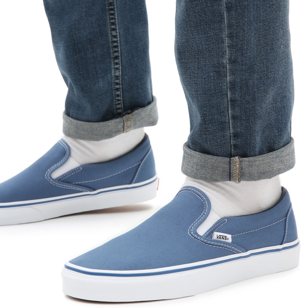 VansUnisexLifestyleClassicFTWSneakerUaClassicSlip-OnNavy-36