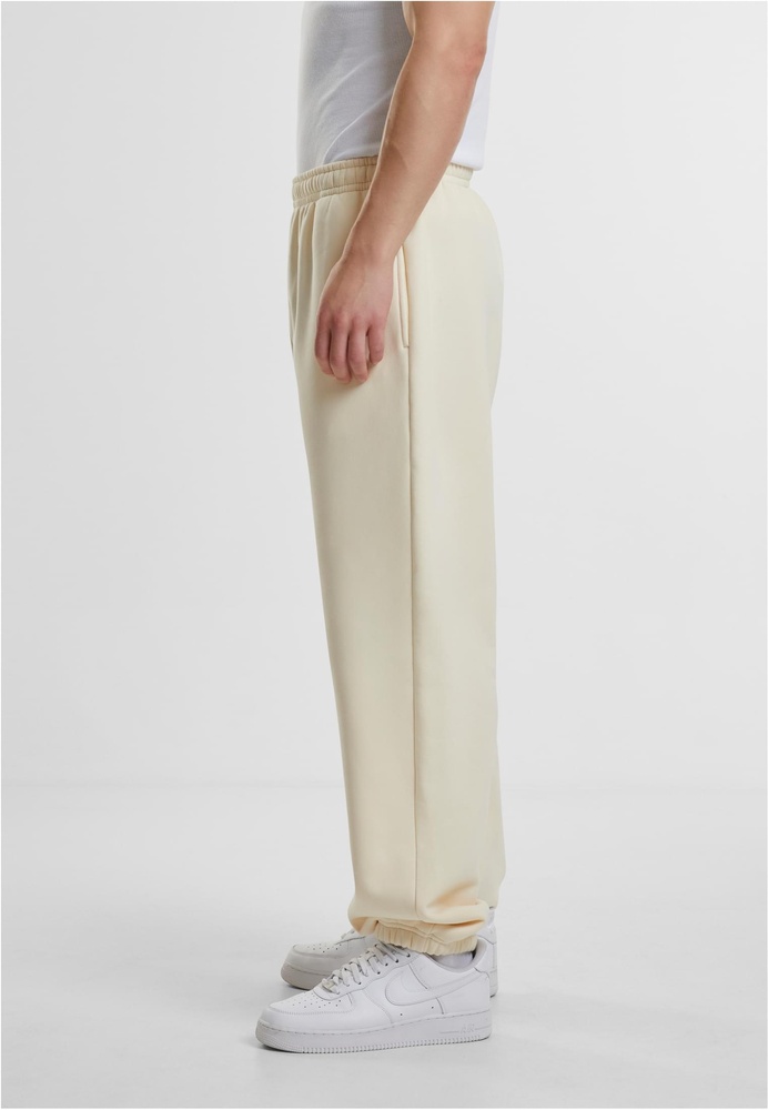 UrbanClassicsFluffySweatpantsTB6749Whitesand-3XL
