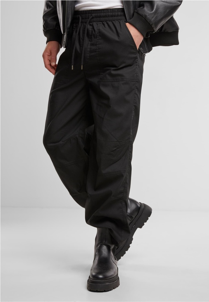 UrbanClassicsSweatpantsLooseFitPantsWithDartsTB7356