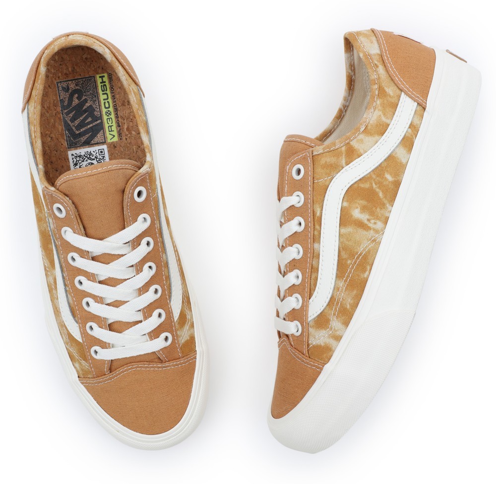 VansUnisexMenActionSportsSurfFTWSneakerStyle36DeconVr3SfSunshine