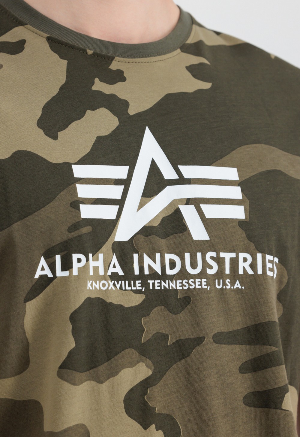 AlphaIndustriesBasicT-Shirt100501CCamoOliveCamo-XS