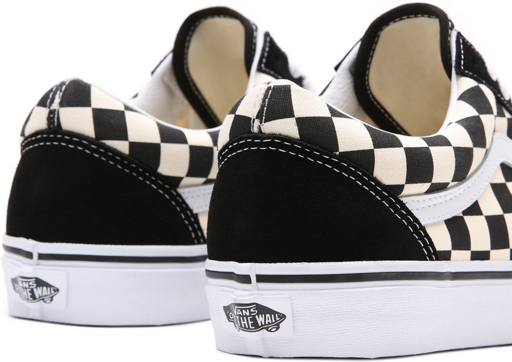 VansUnisexLifestyleClassicFTWSneakerUaOldSkoolPrimaryCheckBlkWhite-345