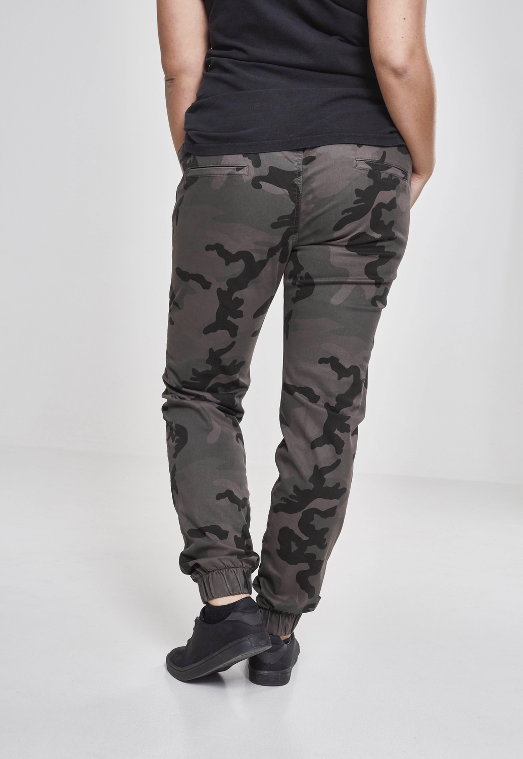 UrbanClassicsDamenHoseLadiesCamoJoggingPantsDarkCamouflage-3XL